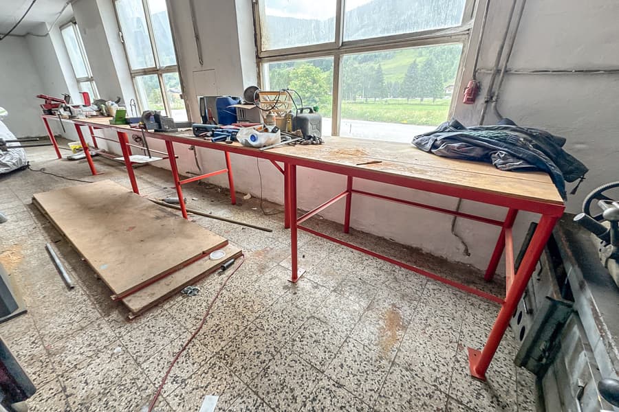 Werkstatttisch, ca. 7,9 lfm